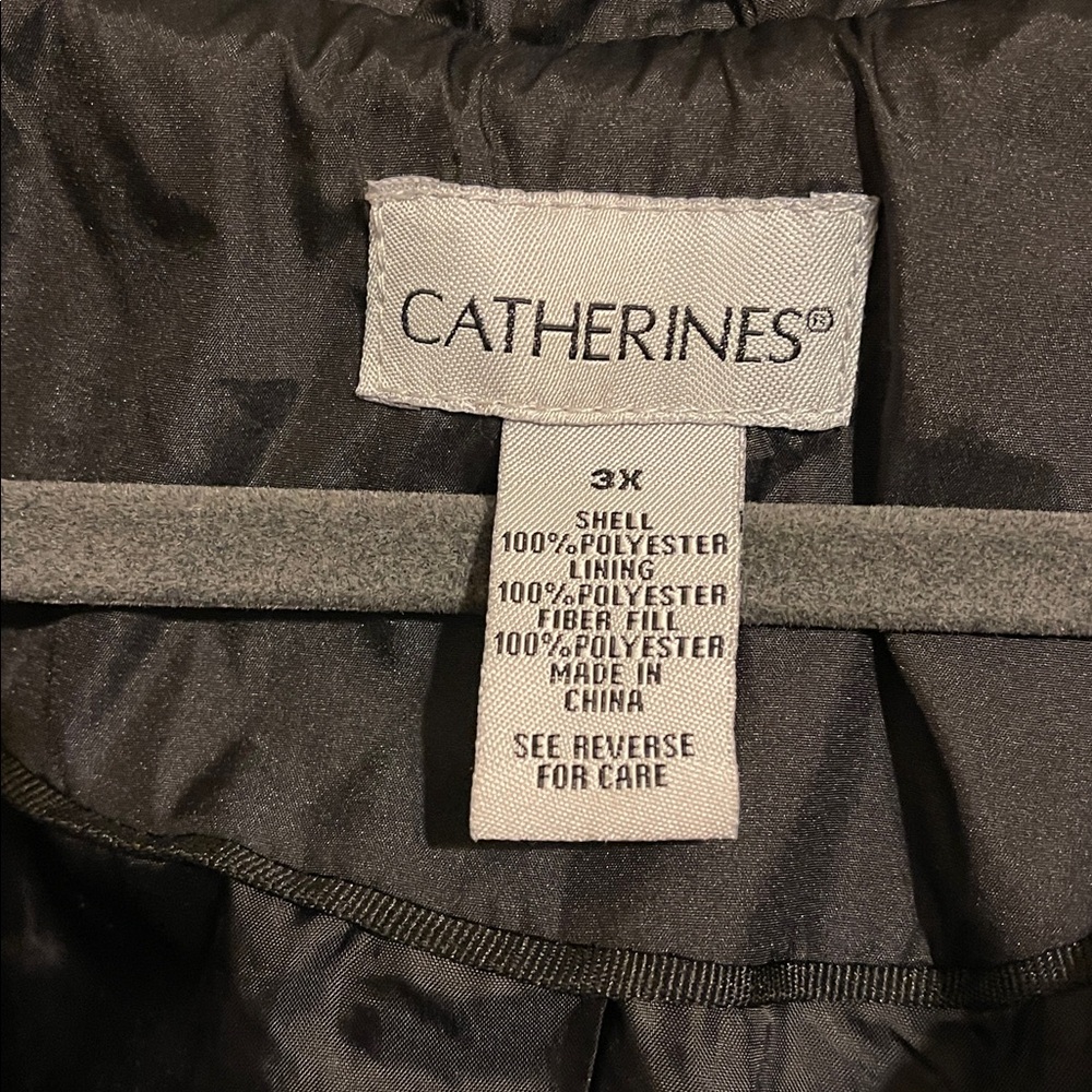 Catherine’s Black Quilted hooded Jacket size XXXL - Picture 2 of 9